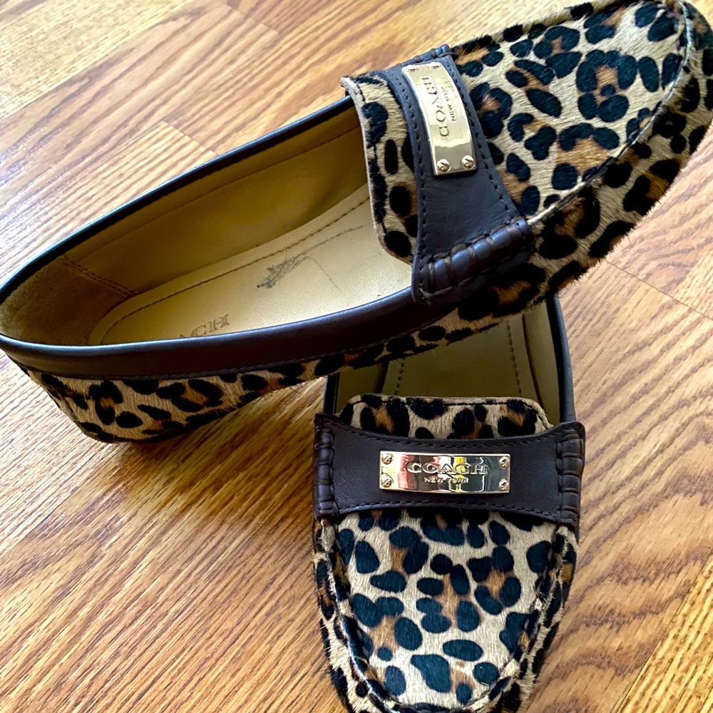 Coach flats